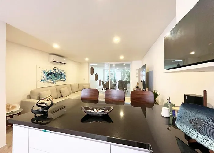 Apartment Beachside Tranquility *