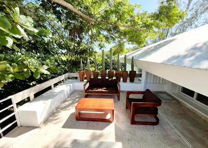 Beachside Tranquility Apartment Cozumel